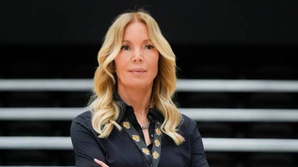 Jeanie Buss
