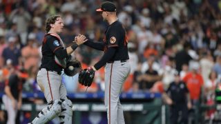 mlb